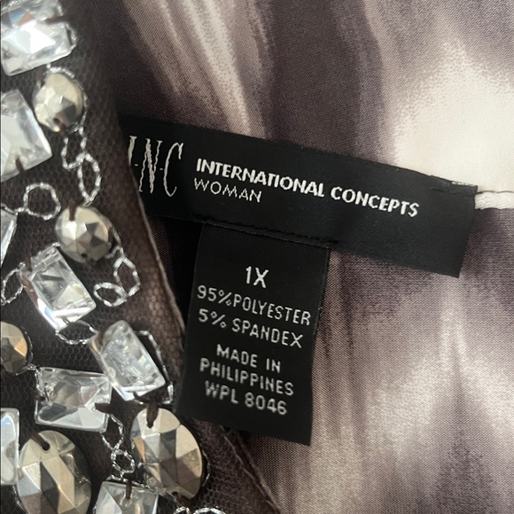 NWT I.N.C. International Concepts women's embellished halter top. Size: (1X) - Picture 10 of 10